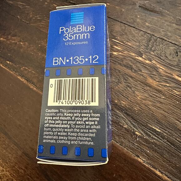 Polaroid PolaBlue 35mm BN-135-12 Film Orthochromatic Slide Exp 08/1988 - Picture 4 of 5